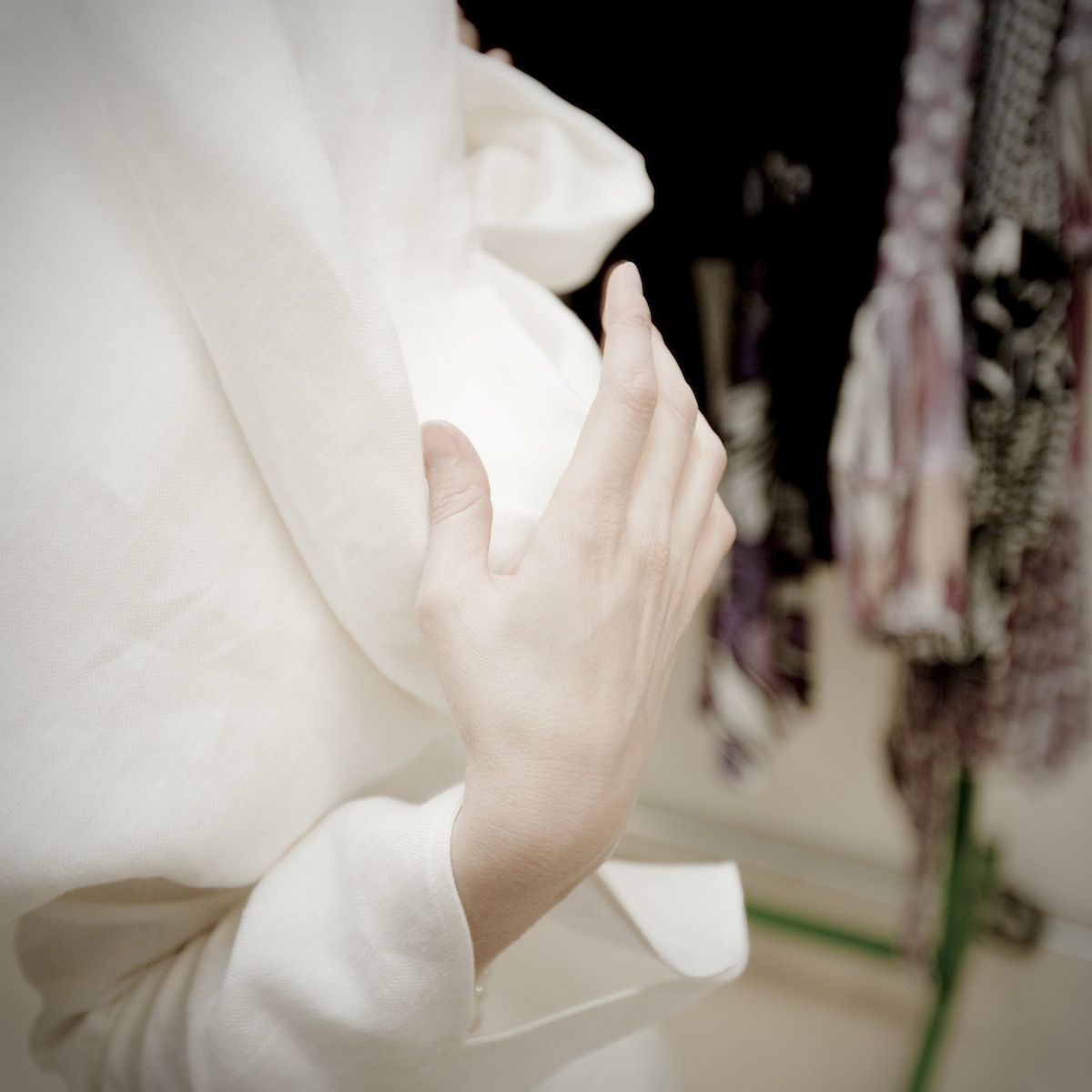 La prova del vestito prima di partire